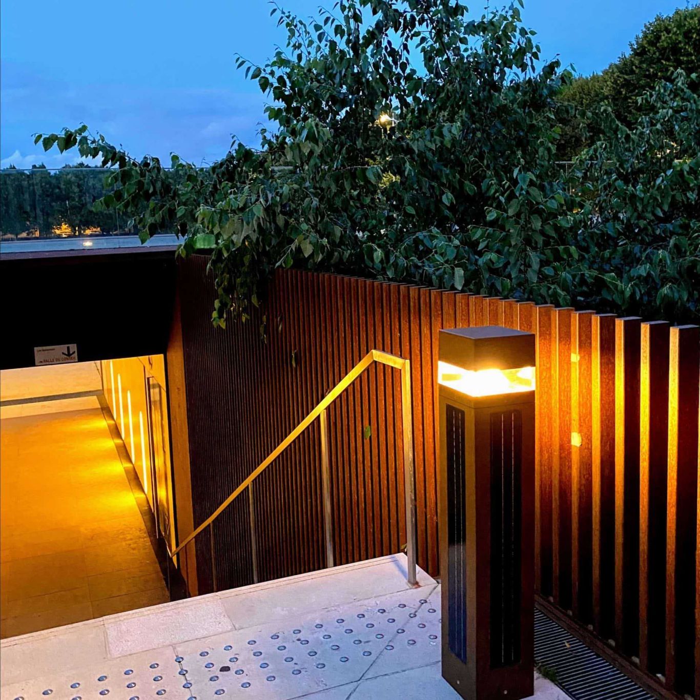 Micro PRIM Solar Lightsoft Bollard
